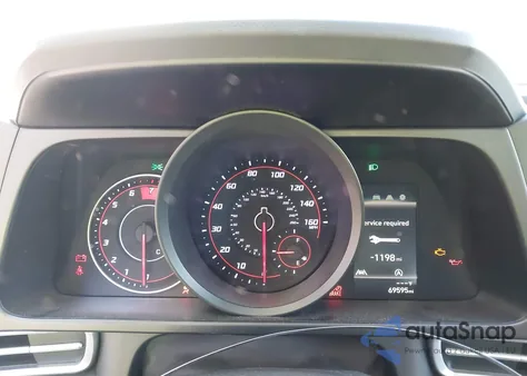 2021 Hyundai Elantra Se z USA, uszkodzony, nr VIN KMHLL4AG6MU194471